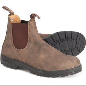 deals on blundstones